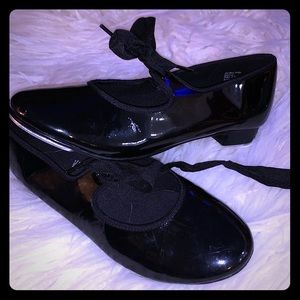 Girls tap shoes